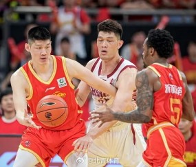 北青：本场吹罚尺度不算紧，因而广厦高强度的防守总能奏效